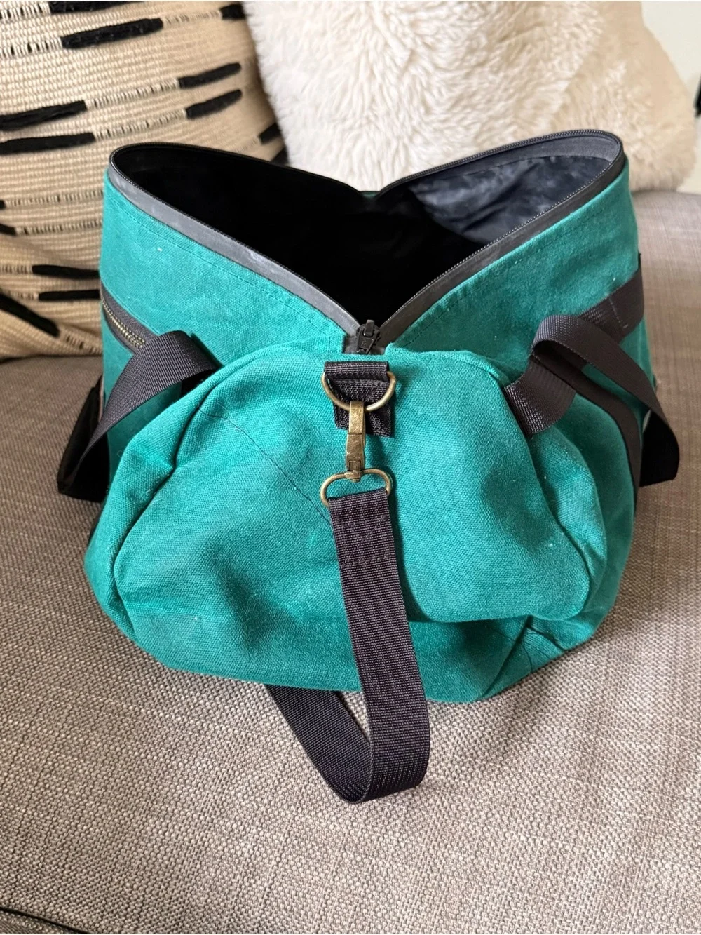 Static Climbing Emerald Green Waxed Canvas 16